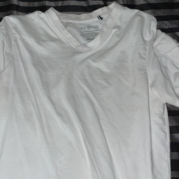 MENS MEDIUM BASIC WHITE TEE - Picture 3 of 4
